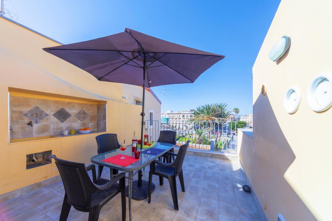 시라쿠사 La Terrazza Sul Tempio Di Apollo 아파트 외부 사진